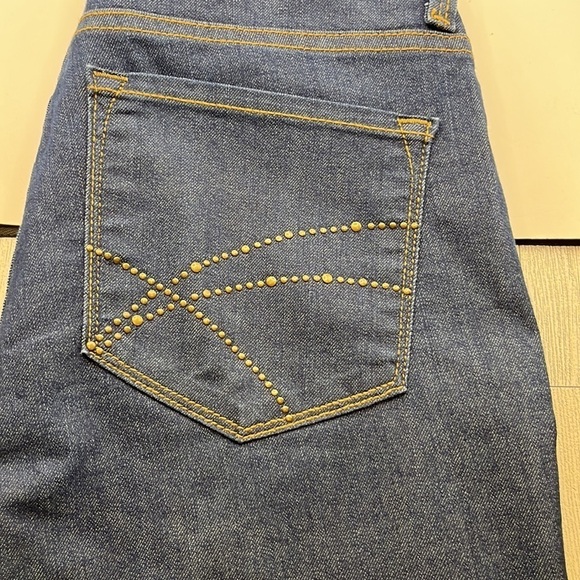 NYDJ Bootcut Flare Mid Rise Size 4 - Picture 12 of 16